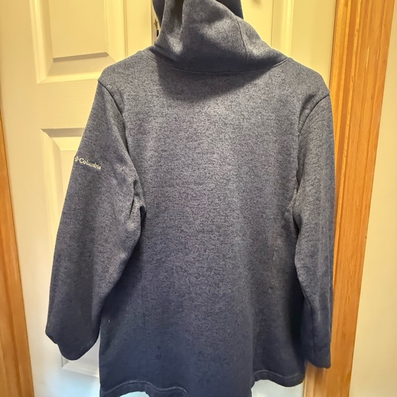 Columbia Blue Button-Up Hoodie like NEW! - Picture 4 of 4